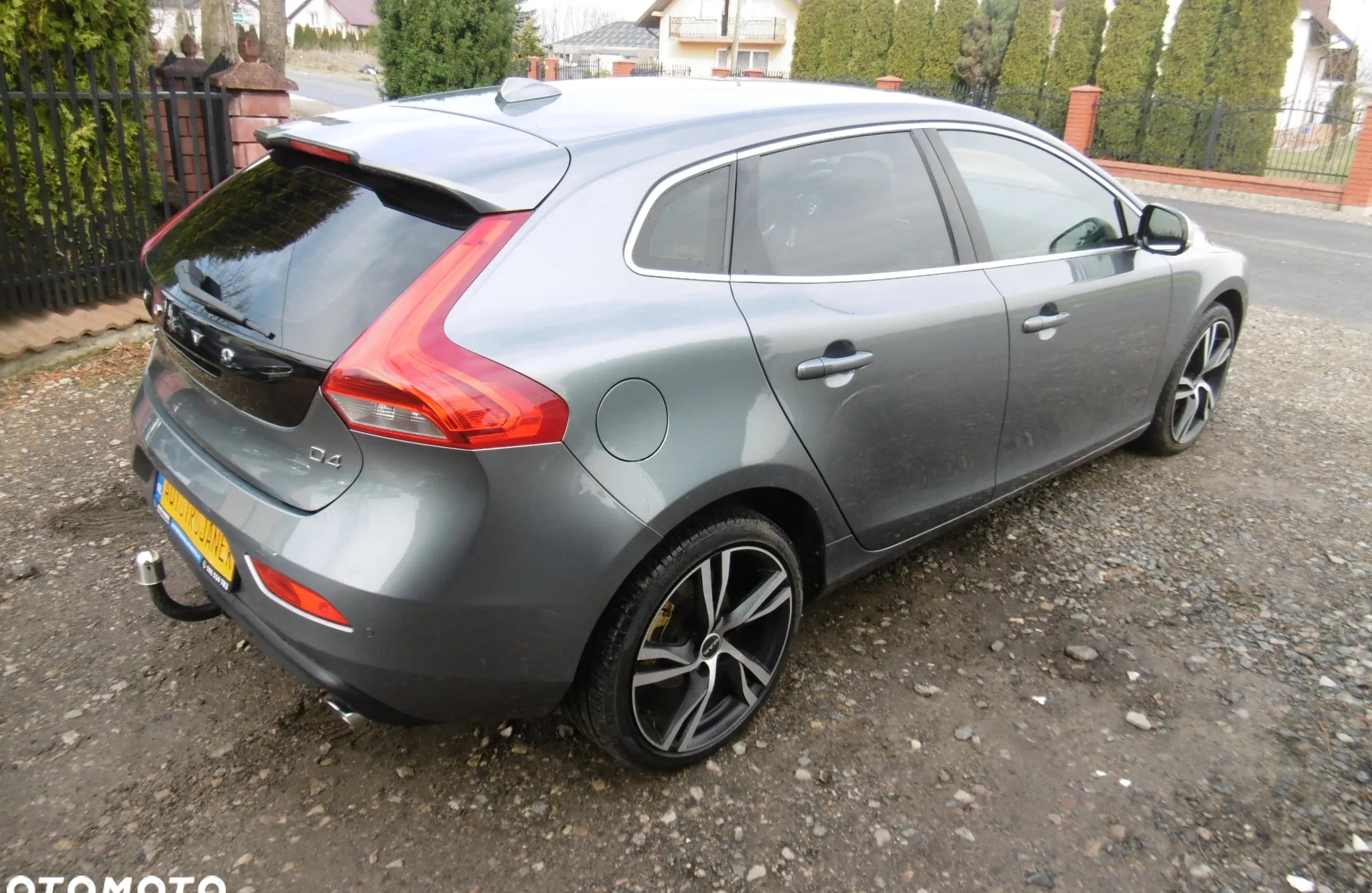 Volvo V40 cena 25900 przebieg: 264520, rok produkcji 2014 z Łuków małe 781